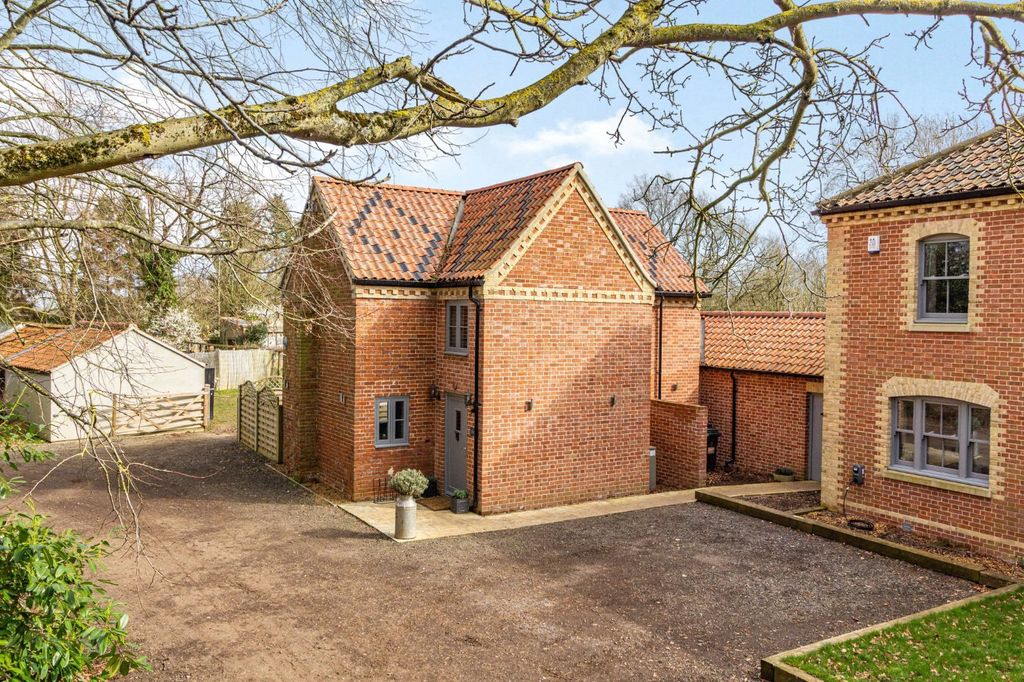 Additional image 15 of 9 bed detached house for saleChurch Road, Ashby St. Mary, Norwich NR14