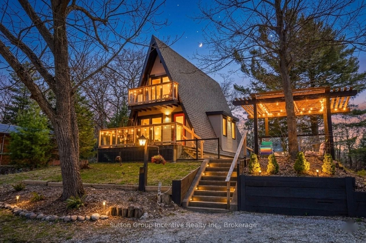 203 Park Road, Tiny, ON, L0L 1P1