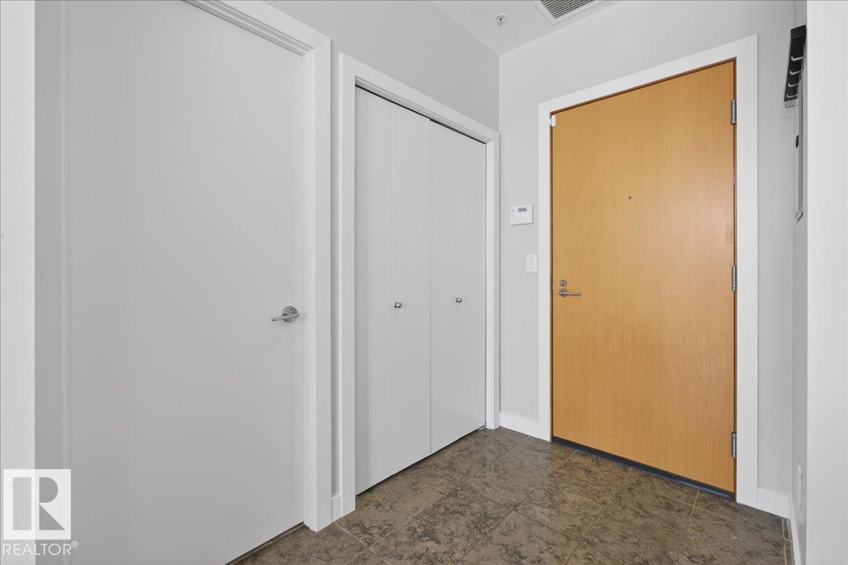 Additional image 6 of 114-2504 109 Street NW, Edmonton, AB, T6J2H3