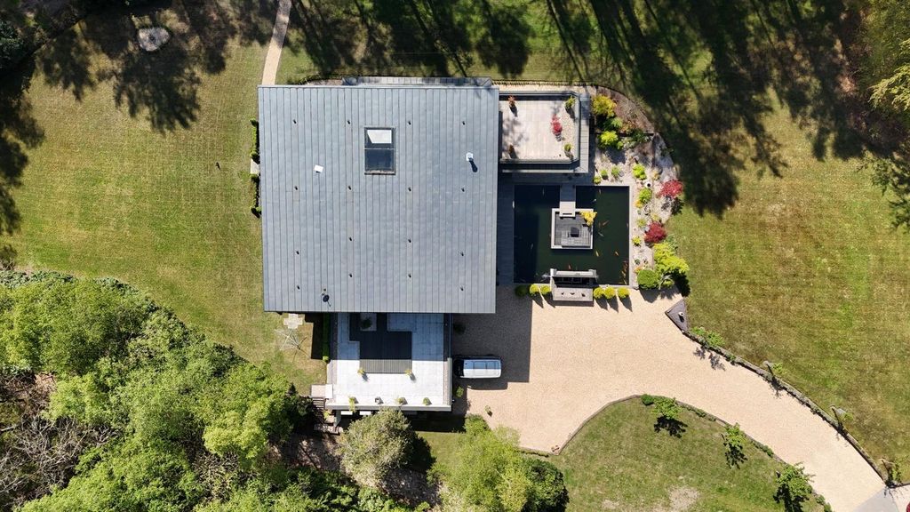 Additional image 25 of 9 bed detached house for saleGardeners Lane, East Wellow, Romsey, Hampshire SO51