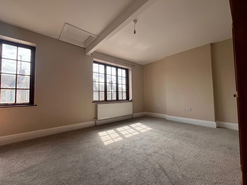 Additional image 10 of 2 bed semi-detached house to rentGoldcroft Common, Caerleon NP18