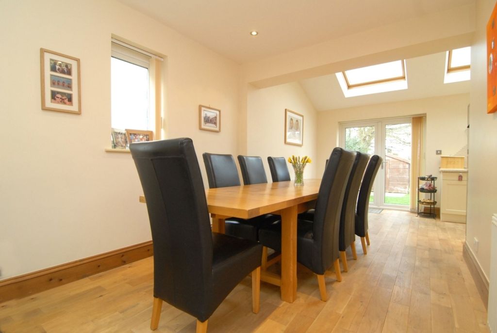 Additional image 5 of 4 bed detached house to rentWest End Avenue, Harrogate HG2