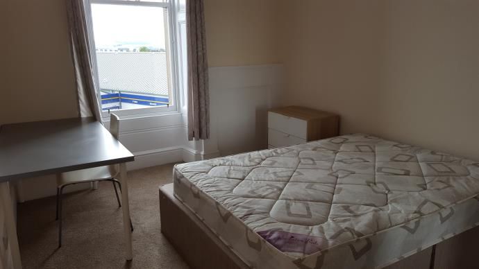 Additional image 4 of 4 bed flat to rentFlat 2, 57A Perth Road DD1