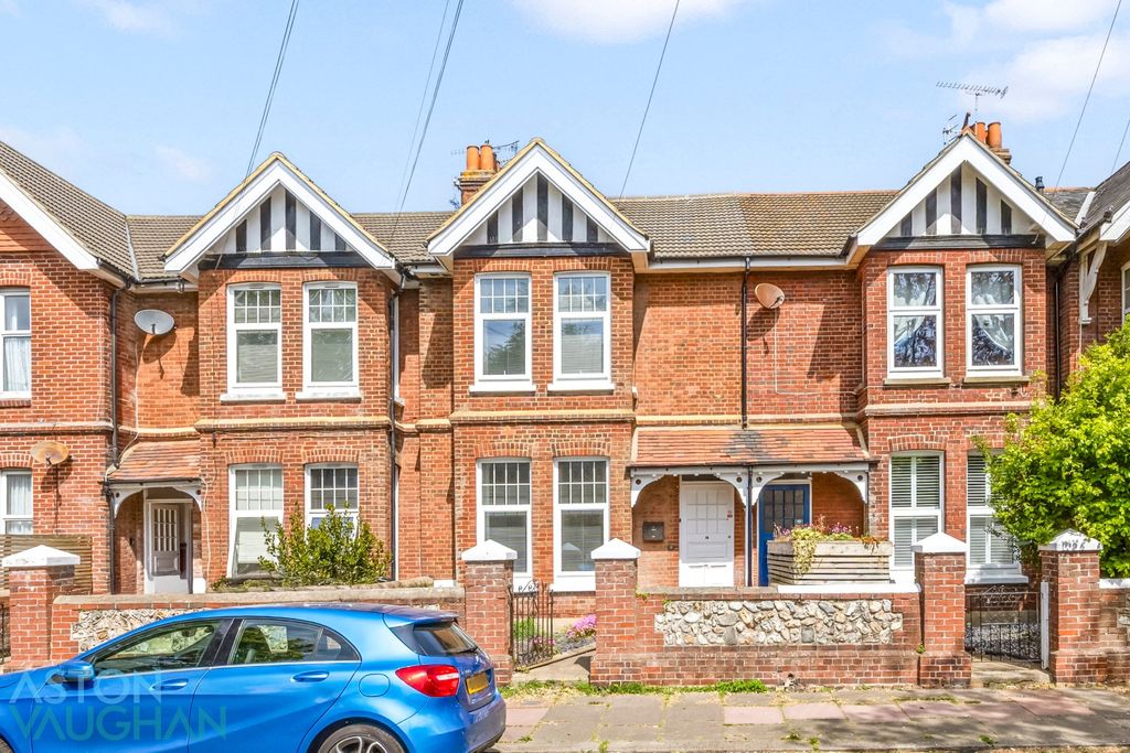 6 bed terraced house to rentRugby Road, Worthing BN11