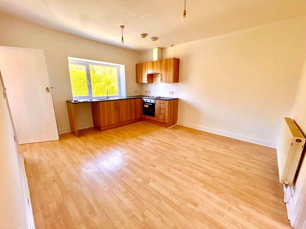 Additional image 4 of 1 bed flat to rentA Commercial Street, Nantymoel, Bridgend CF32