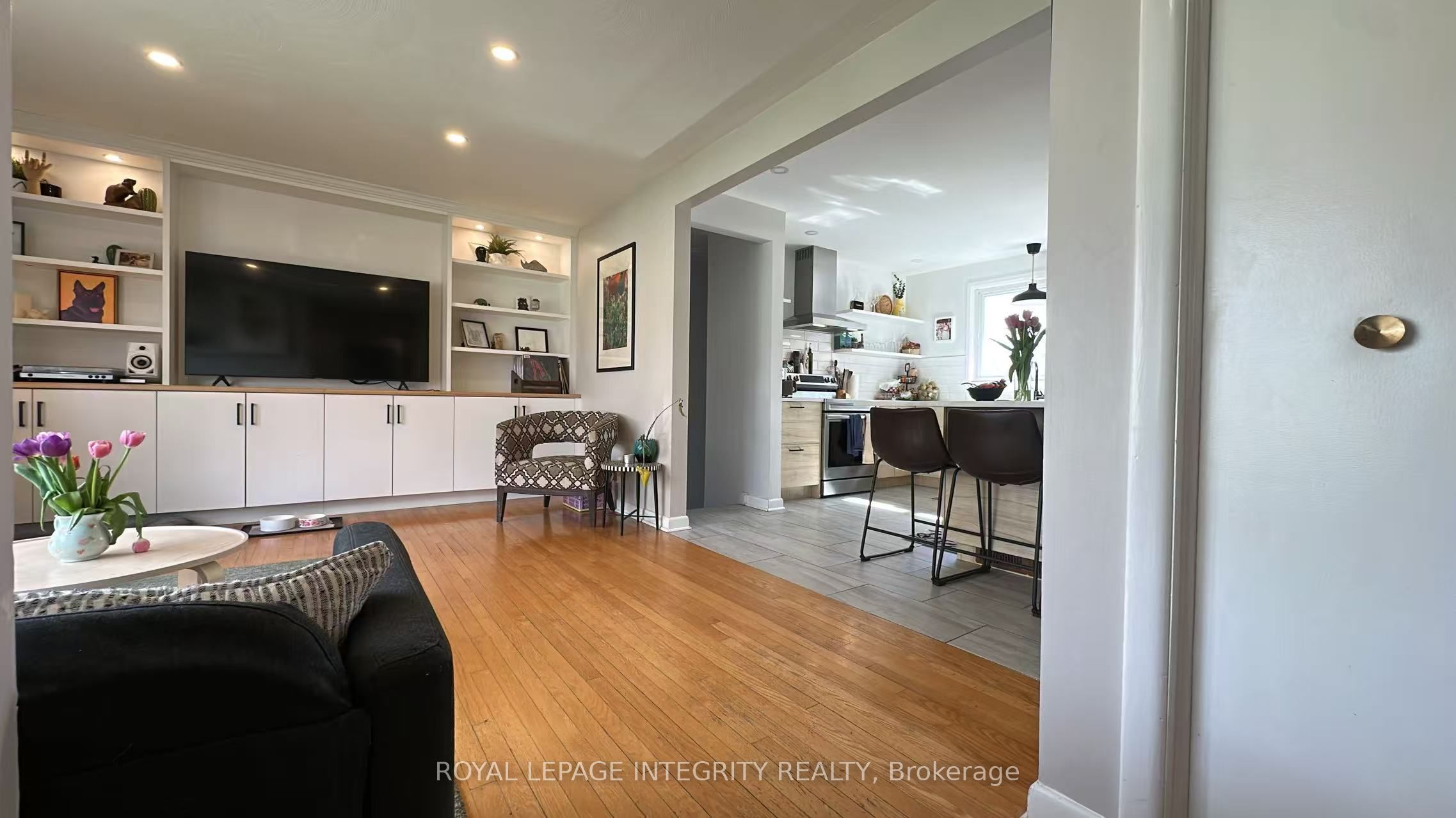 Additional image 4 of 870 Claude Street, Ottawa, ON, K1K 2S6