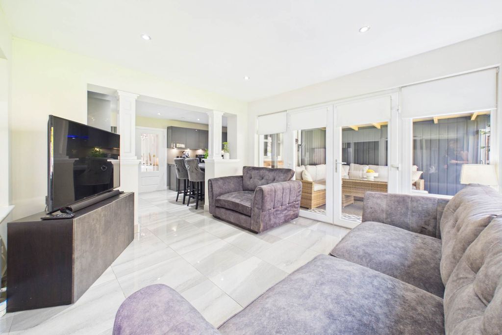 Additional image 12 of 5 bed detached house for saleDarwin Avenue, Motherwell ML1