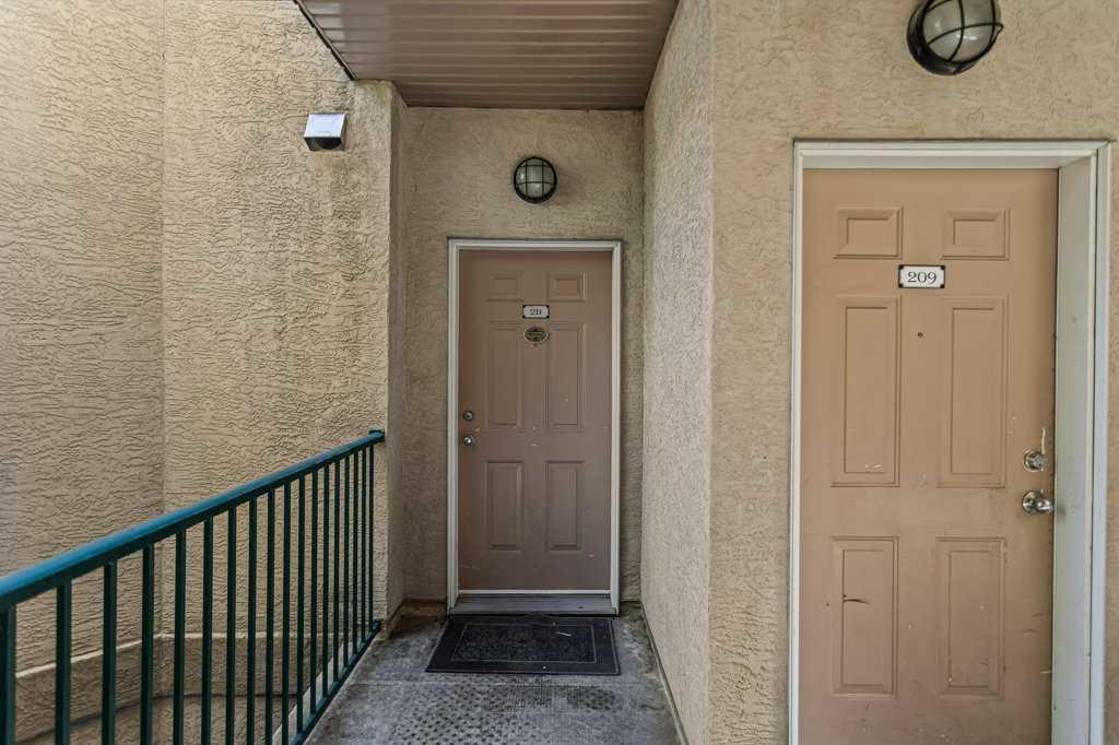 Additional image 3 of 211-176 Kananaskis Way, Canmore, AB, T1W 3E4