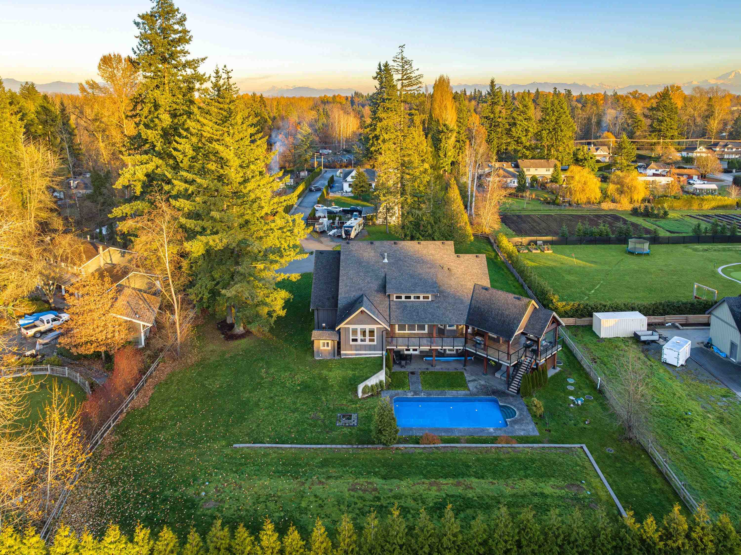 Additional image 3 of 4471 248 Street, Langley, BC, V4W 1E1