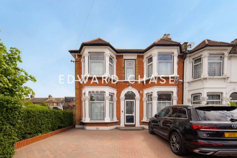 Kingswood Road, Goodmayes IG3