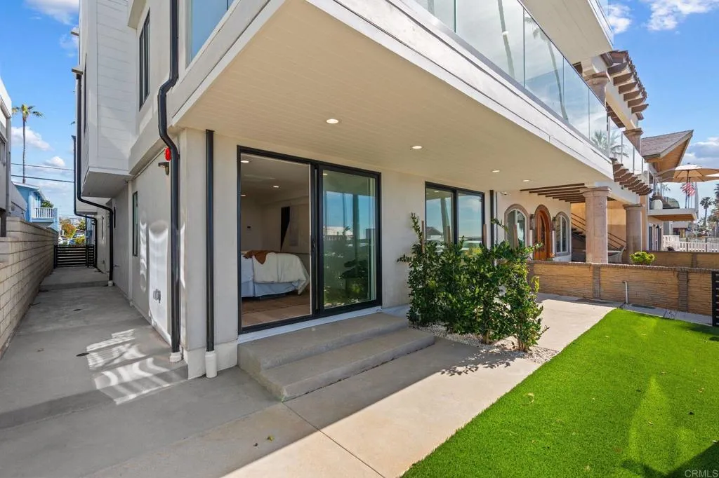 Additional image 11 of 212 S Pacific Street, Oceanside, CA 92054