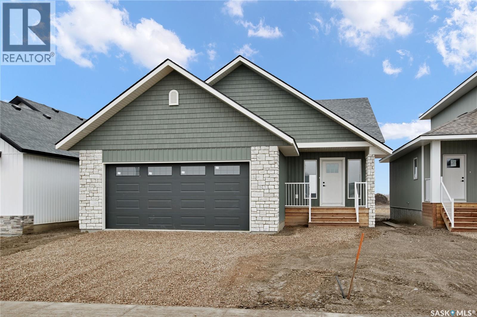 105 Emma CRESCENT