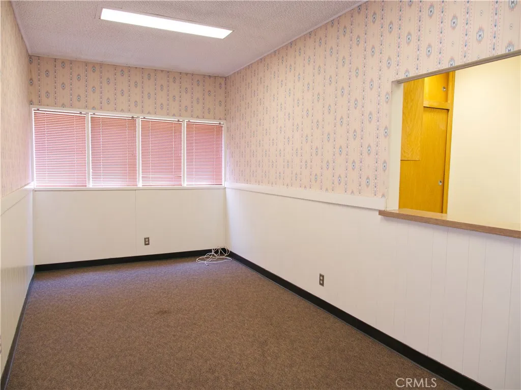 Additional image 26 of 900 E Main Street, Barstow, CA 92311