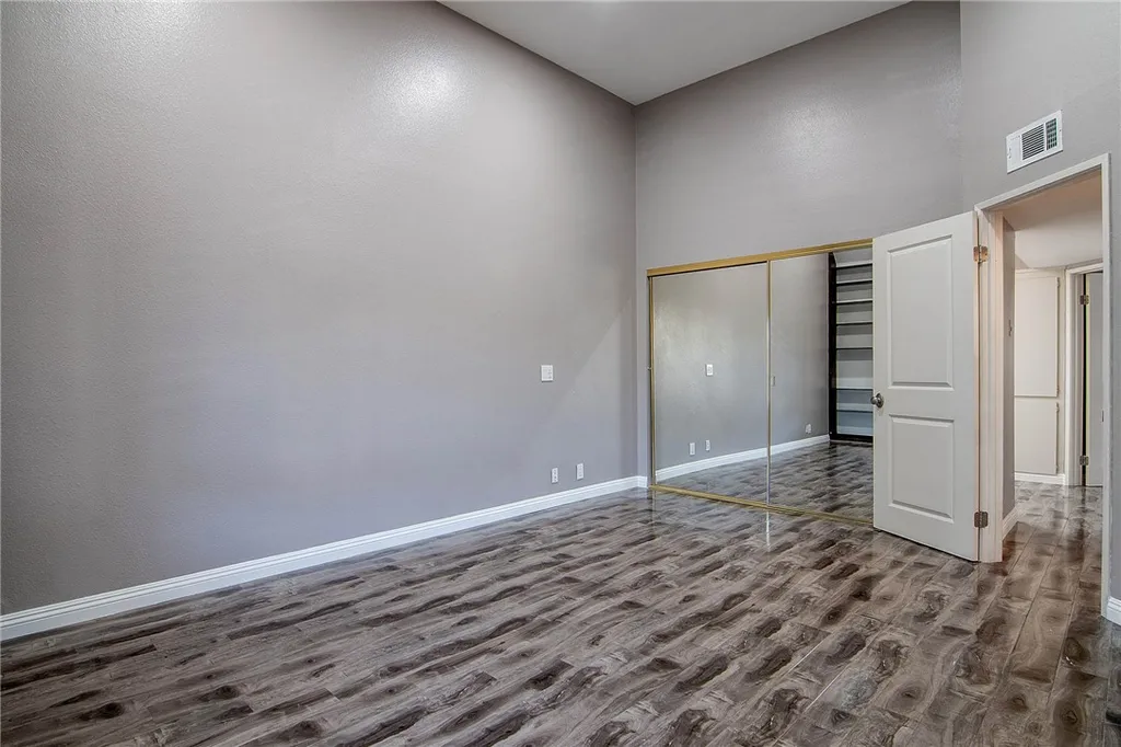 Additional image 18 of 5401 Zelzah Ave Unit 115, Encino, CA 91316