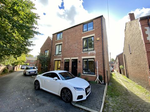 Elverston Street, Northenden, Manchester M22