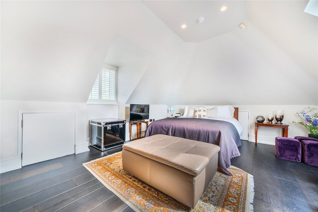 Additional image 43 of 6 bed detached house for salePriory Drive, Stanmore HA7