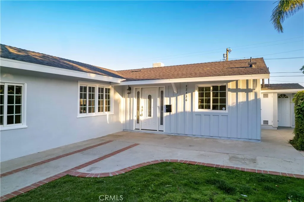 Additional image 10 of 22336 Saticoy St, Canoga Park, CA 91303