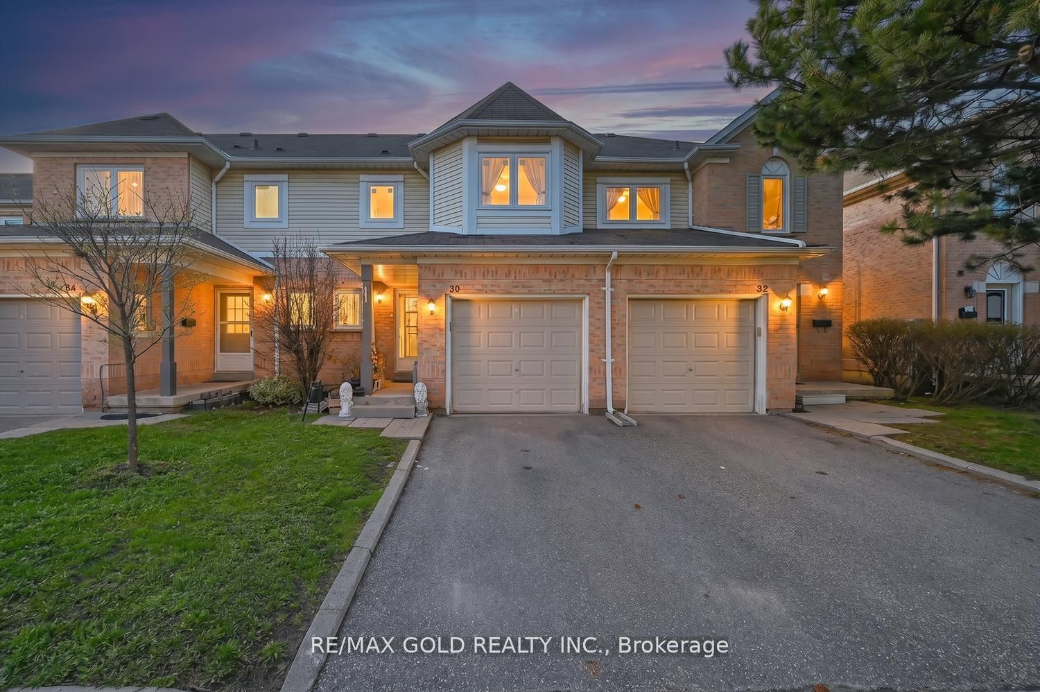 30 Wickstead Court, Brampton, ON, L6R 1N8