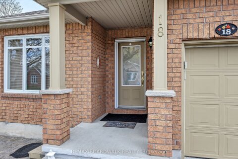 Additional image 8 of 18 Fieldcrest Avenue, Ottawa, ON, K2J 4W7