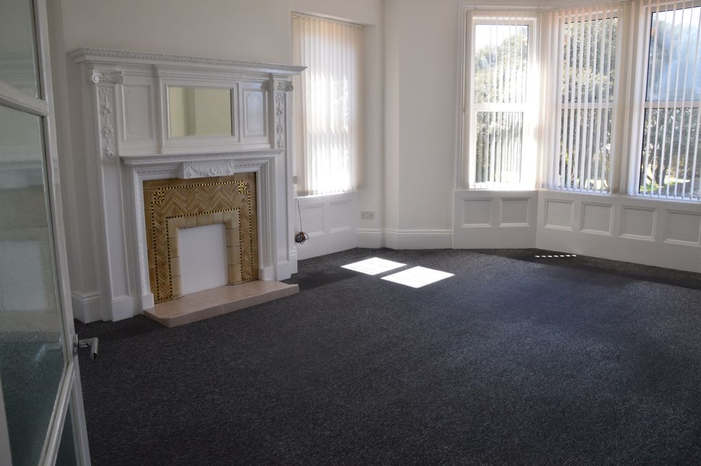 Additional image 3 of 3 bed flat to rentBeach Road, Weston Super Mare BS23