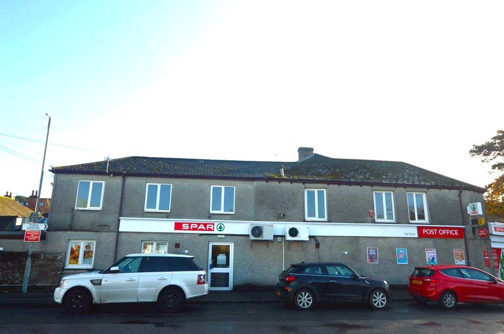 3 bed flat to rentRailway Cottages, Falmouth, Cornwall TR11