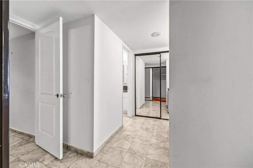 Additional image 17 of 1900 Vine Street Unit 212, Los Angeles, CA 90068