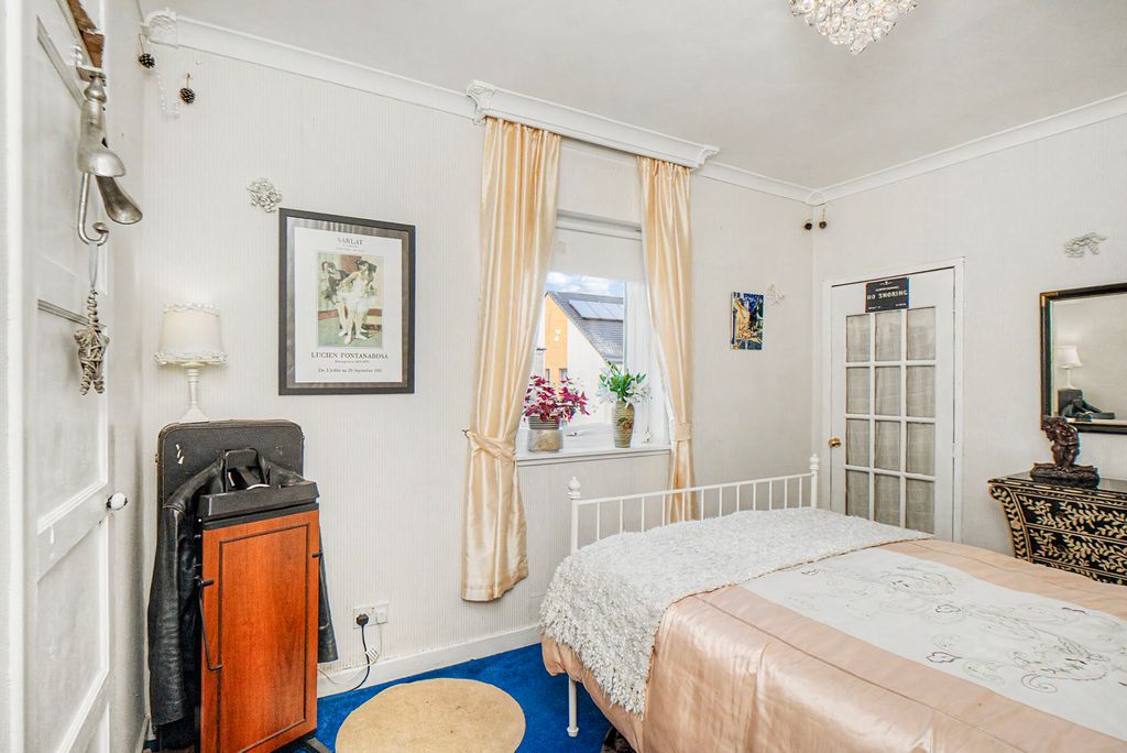 Additional image 8 of 4 bed flat for sale18c Links Avenue, Musselburgh, East Lothian EH21