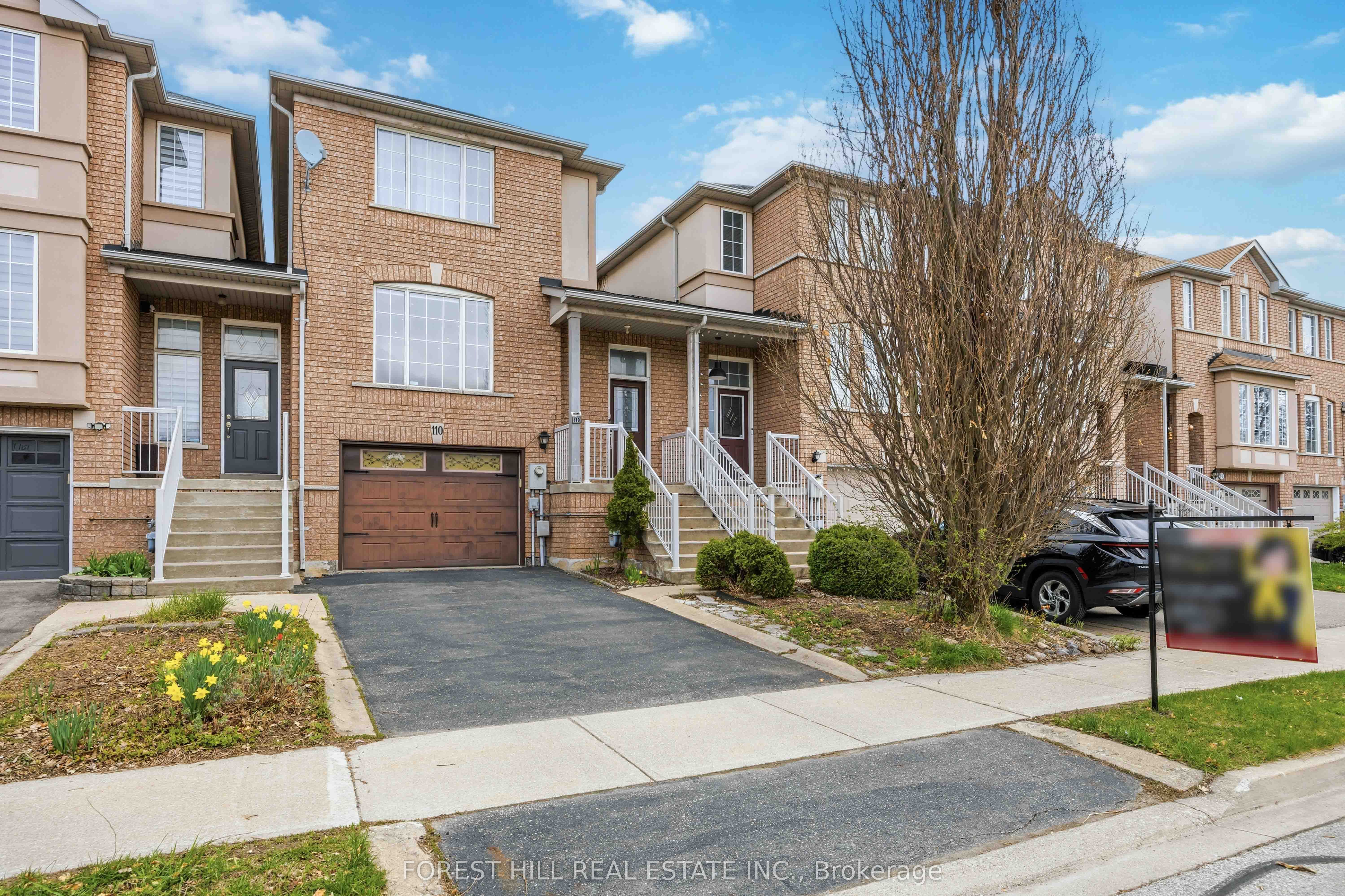 110 Foxfield Crescent, Vaughan, ON, L4K 5E9