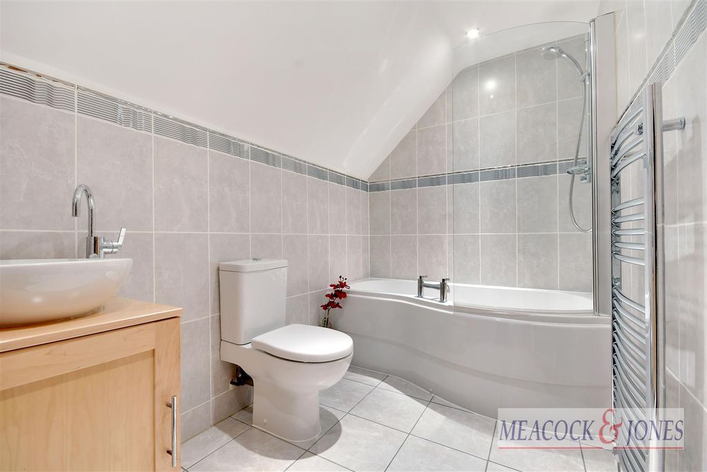 Additional image 32 of 7 bed detached house for saleHutton Mount, Brentwood CM13