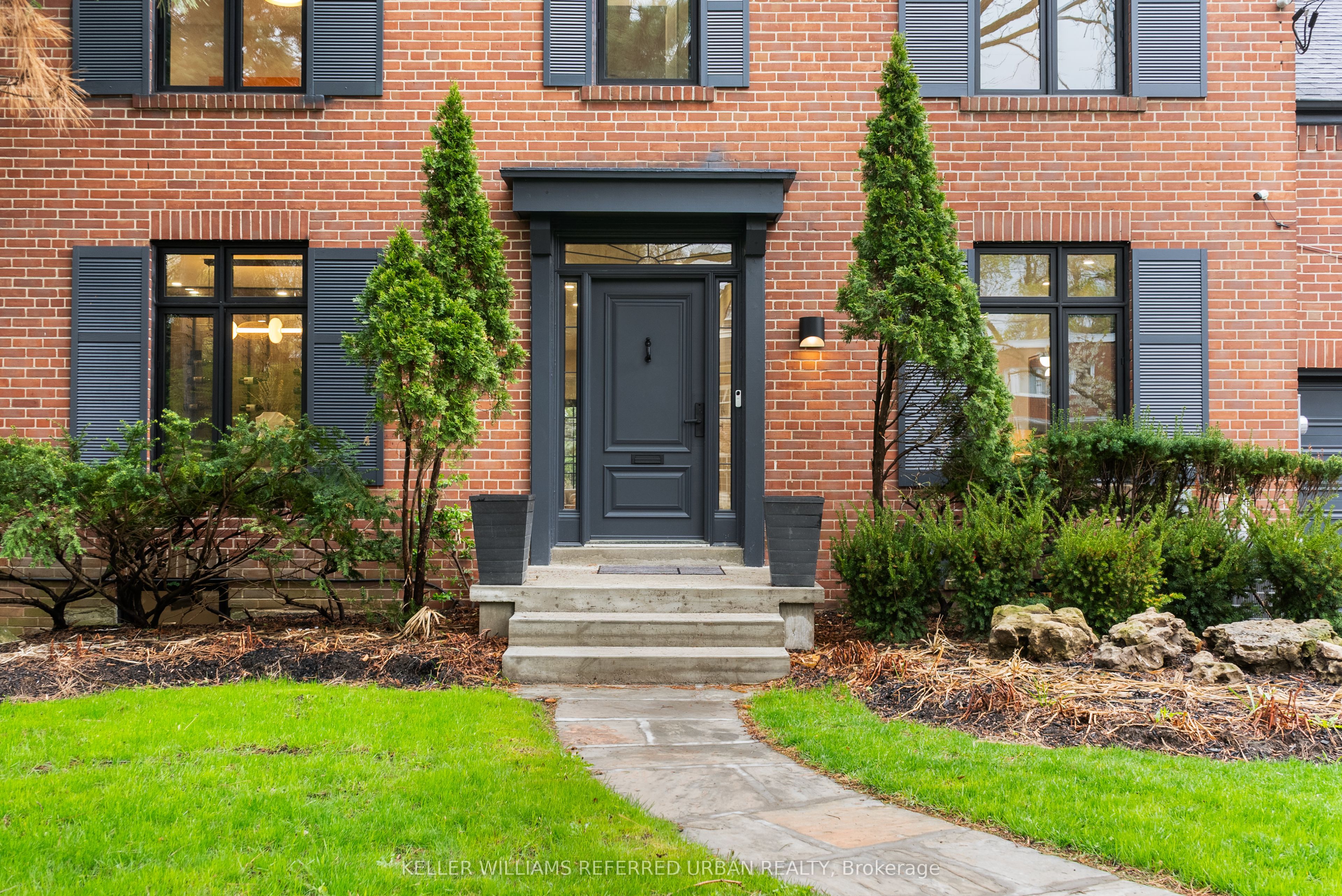 Additional image 3 of 137 Cheltenham Avenue, Toronto, ON, M4N 1R1