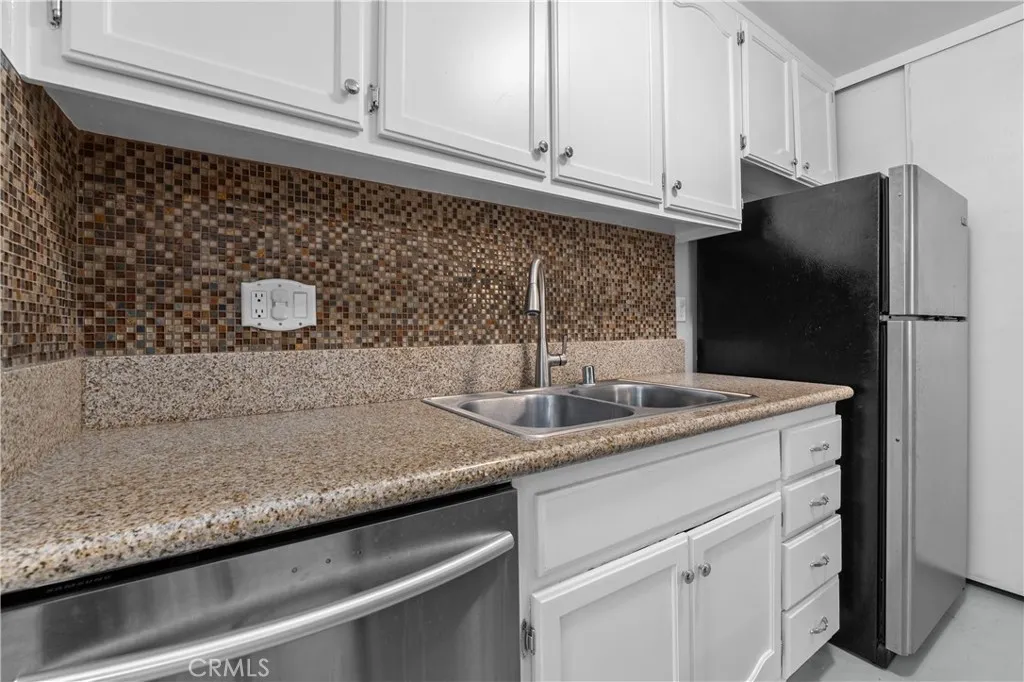 Additional image 69 of 20134 Leadwell St Unit 126, Winnetka, CA 91306