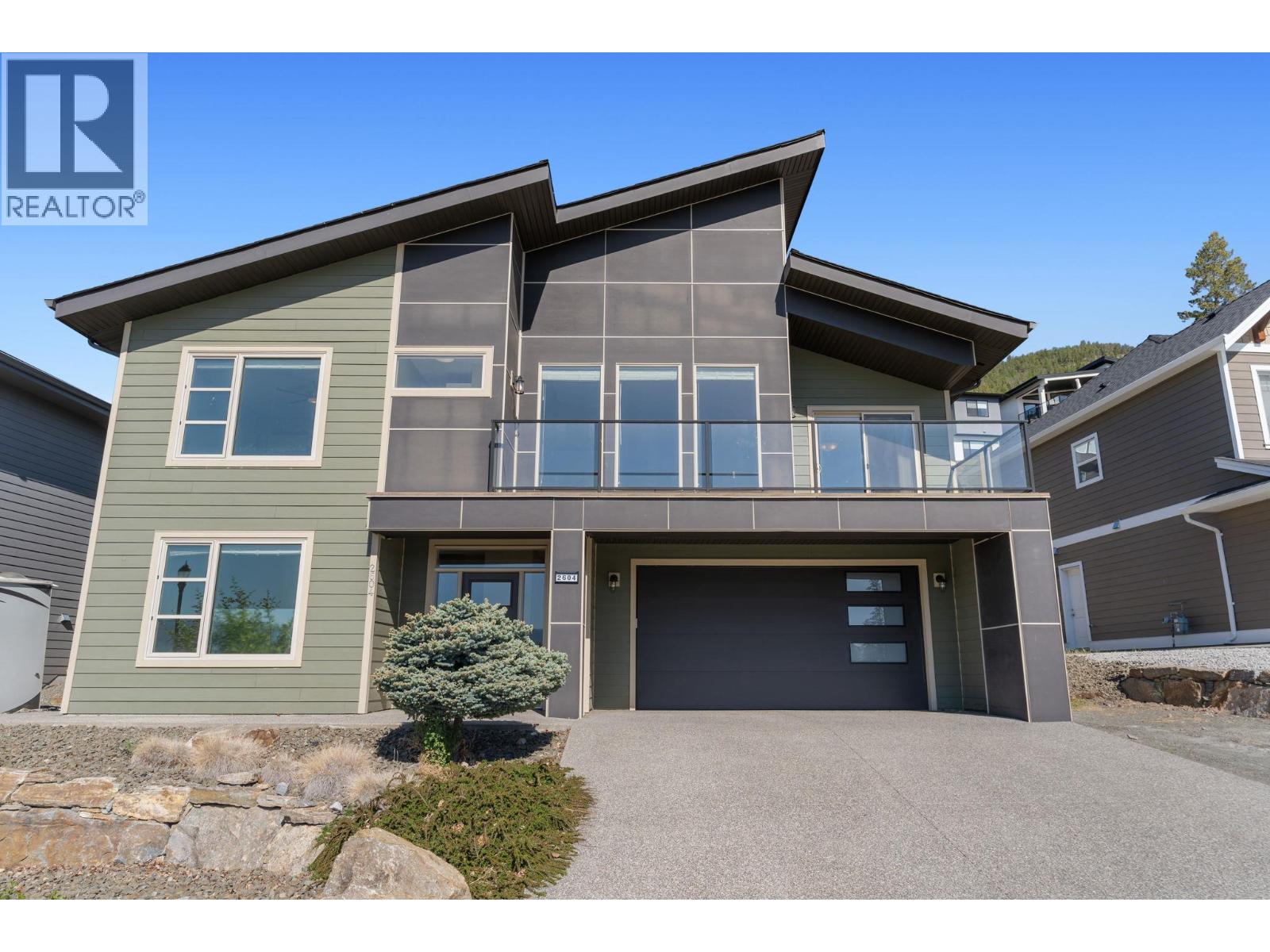 2604 Paramount Drive, West Kelowna, BC, V4T3M6