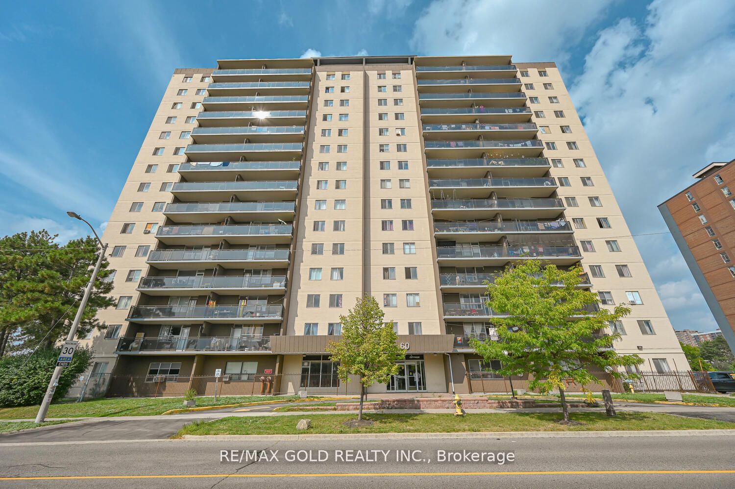207-60 Stevenson Road, Toronto, ON, M9V 2B4