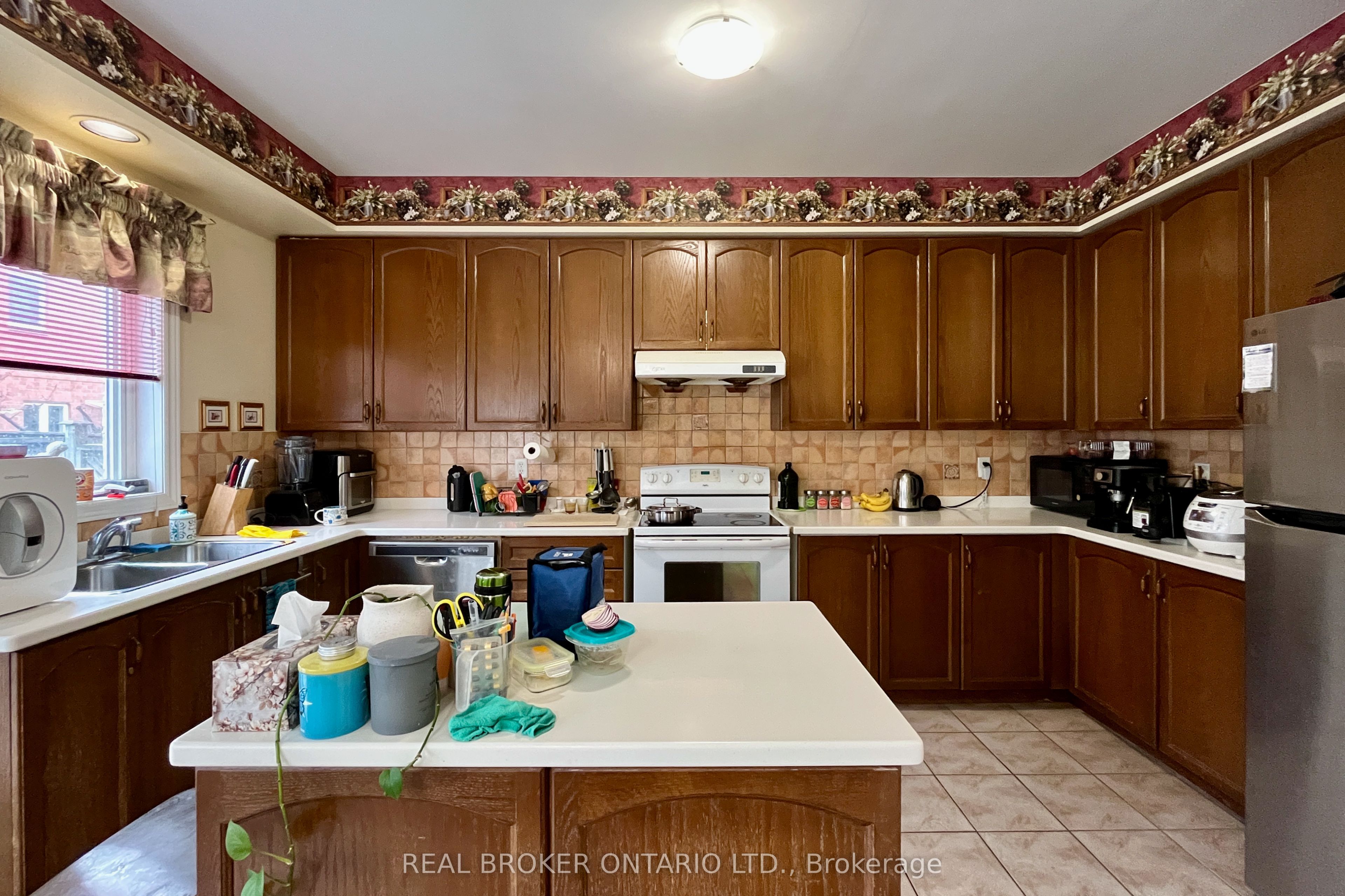 Additional image 2 of 59 Palisade Crescent, Richmond Hill, ON, L4S 2H9