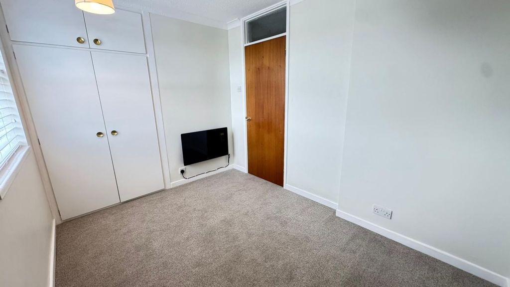 Additional image 10 of 2 bed flat to rentCharborough Road, Bristol BS34