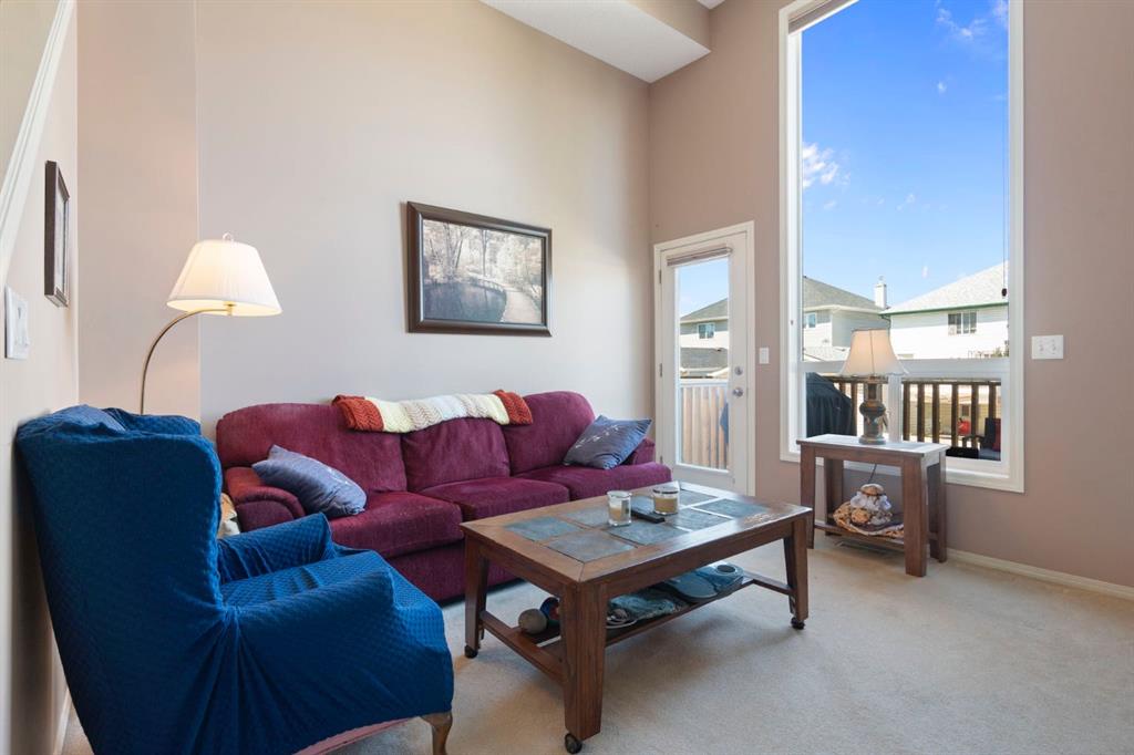 Additional image 5 of 122 Bridlewood Lane SW, Calgary, AB, T2Y3X8