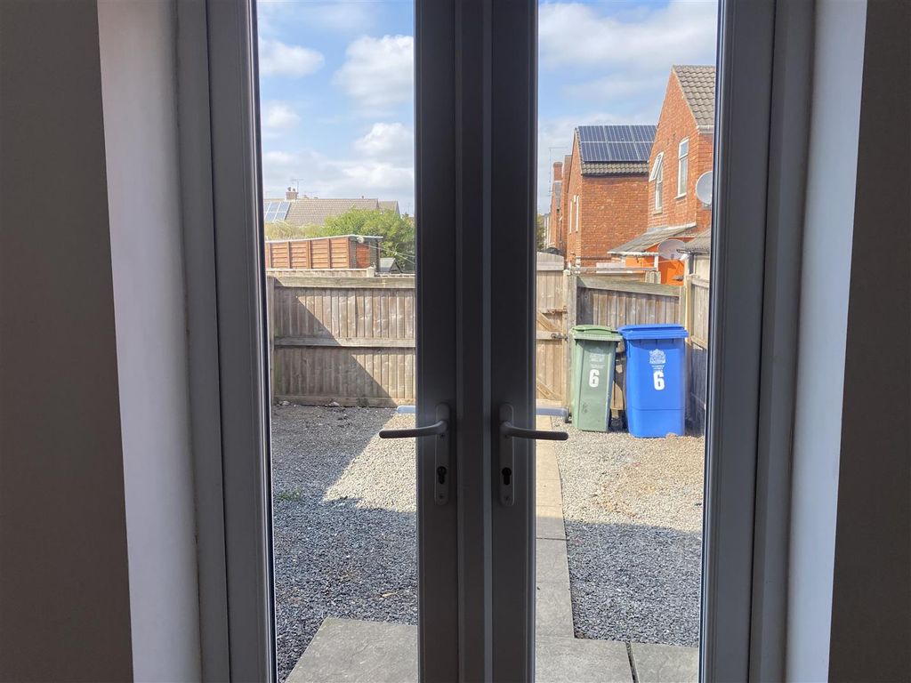 Additional image 6 of 2 bed town house to rentKeats Close, Mansfield NG18