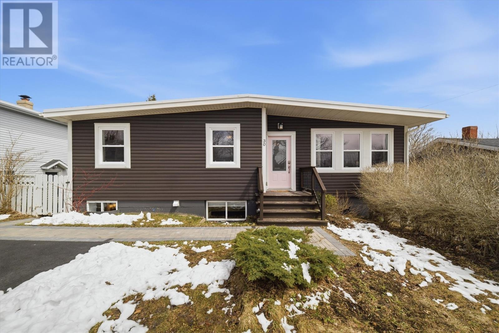 30 Pleasantville Avenue, St. John's, NL, A1A1K8