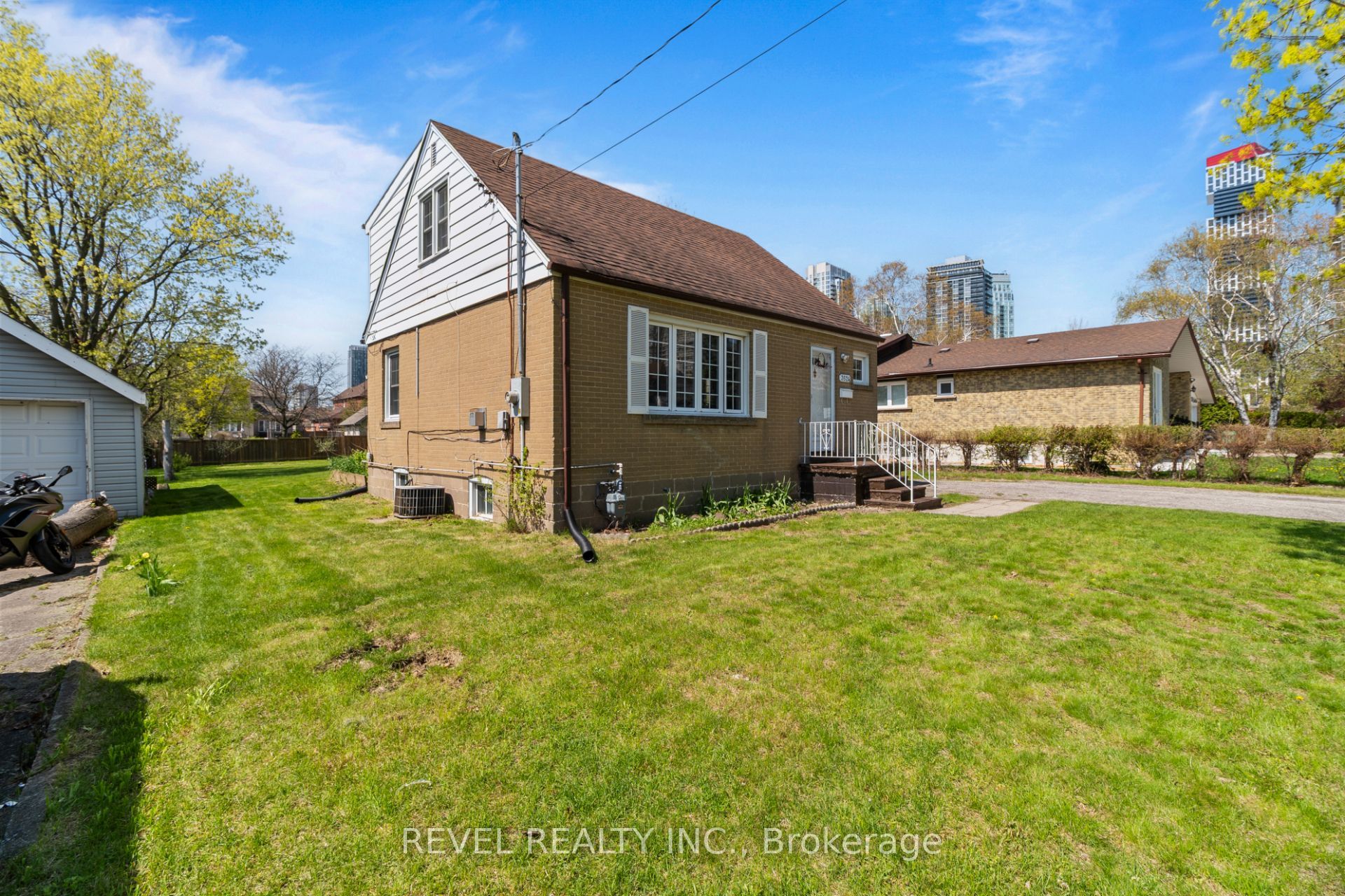 Additional image 4 of 3524 Joan Drive, Mississauga, ON, L5B 1T8