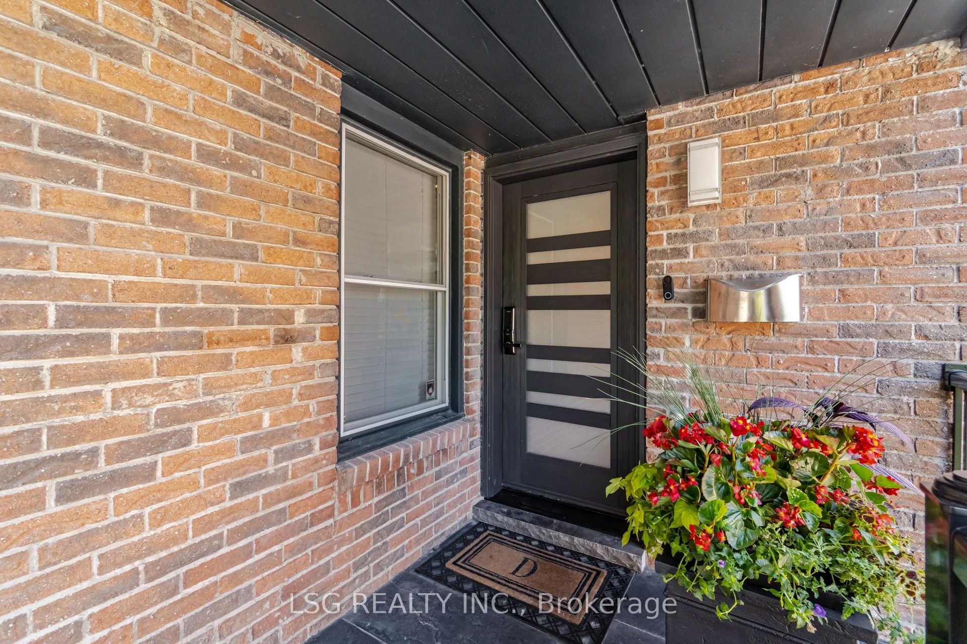 Additional image 3 of 4234 Sunflower Drive, Mississauga, ON, L5L 2L5