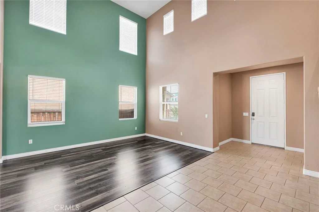 13802 Camino Cinco St, Victorville, CA 92392 photo 5
