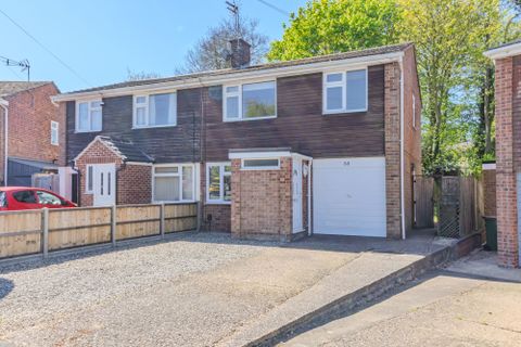Priory Walk, Leicester Forest East LE3