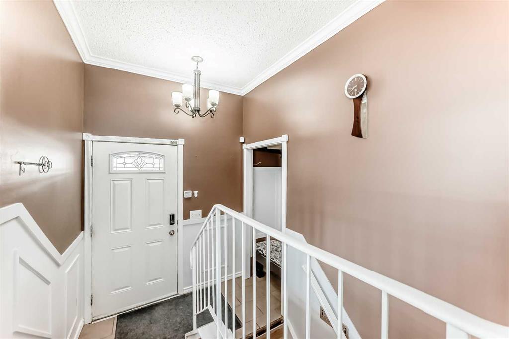 Additional image 2 of 4208 58 Street NE, Calgary, AB, T1Y 4E9