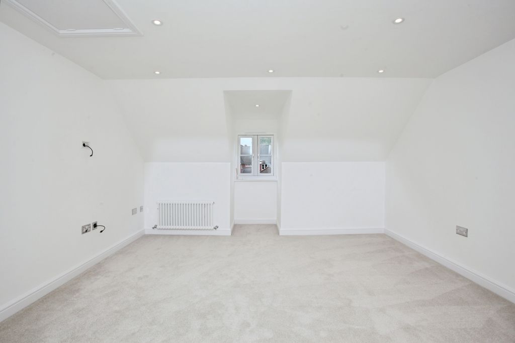 Additional image 50 of 5 bed detached house for saleMons Close, Newport NP20