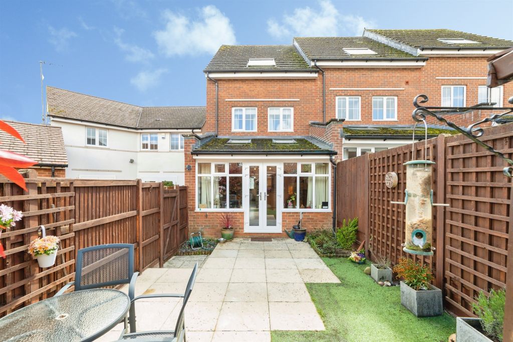 Additional image 21 of 3 bed end terrace house for saleStoney Fields, Watton At Stone, Hertford SG14