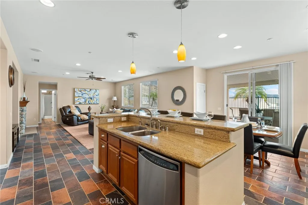 Additional image 6 of 29029 Easton Lane, Highland, CA 92346