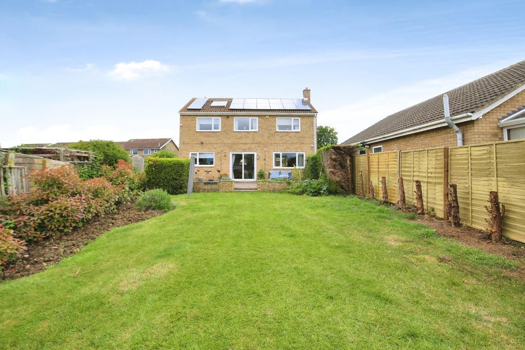Additional image 30 of 5 bed detached house for saleDanes Close, Peterborough PE1
