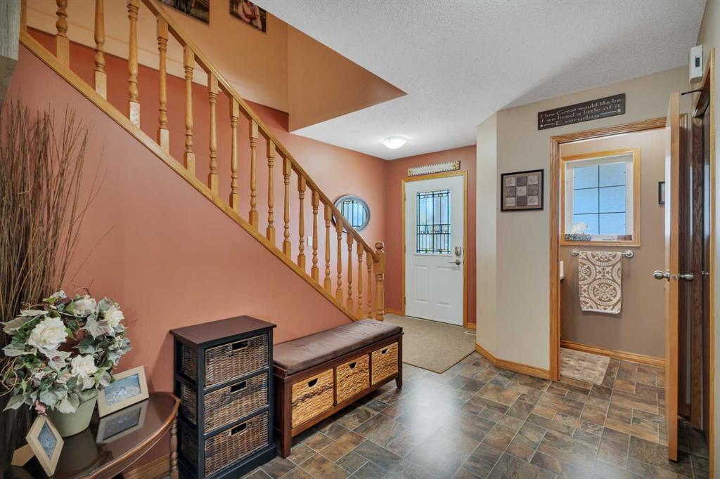 Additional image 3 of 4344 60a Avenue Crescent, Innisfail, AB, T4G 1L2