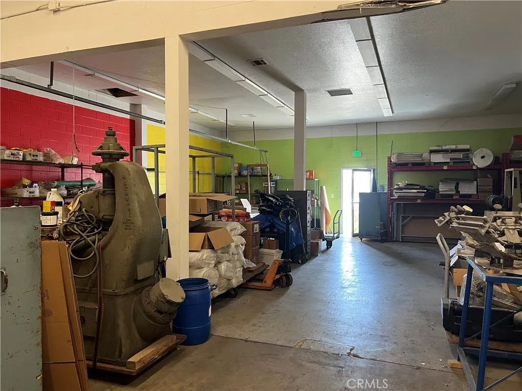 Additional image 5 of 531 E Valley, Colton, CA 92324