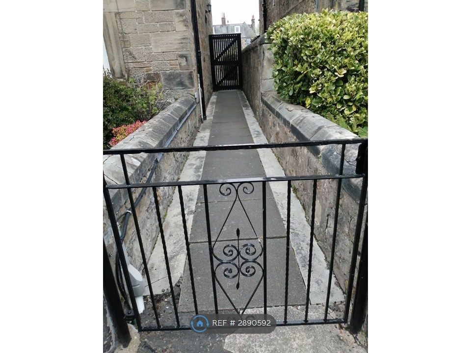 Additional image 2 of 3 bed flat to rentDavid Street, Kirkcaldy KY1